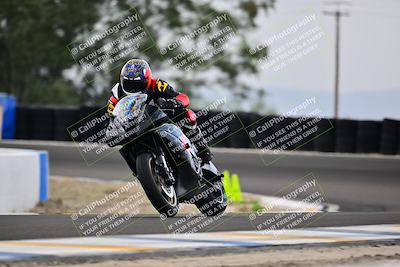 media/Apr-18-2025-TrackDaz (Fri) [[45f5874c44]]/B Group/Session 4 (Turn 6 - Outside)/